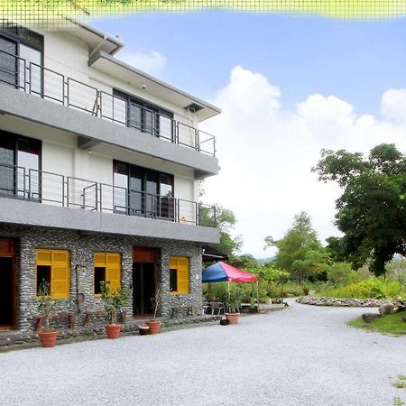 Stone House Homestay Yilan Экстерьер фото