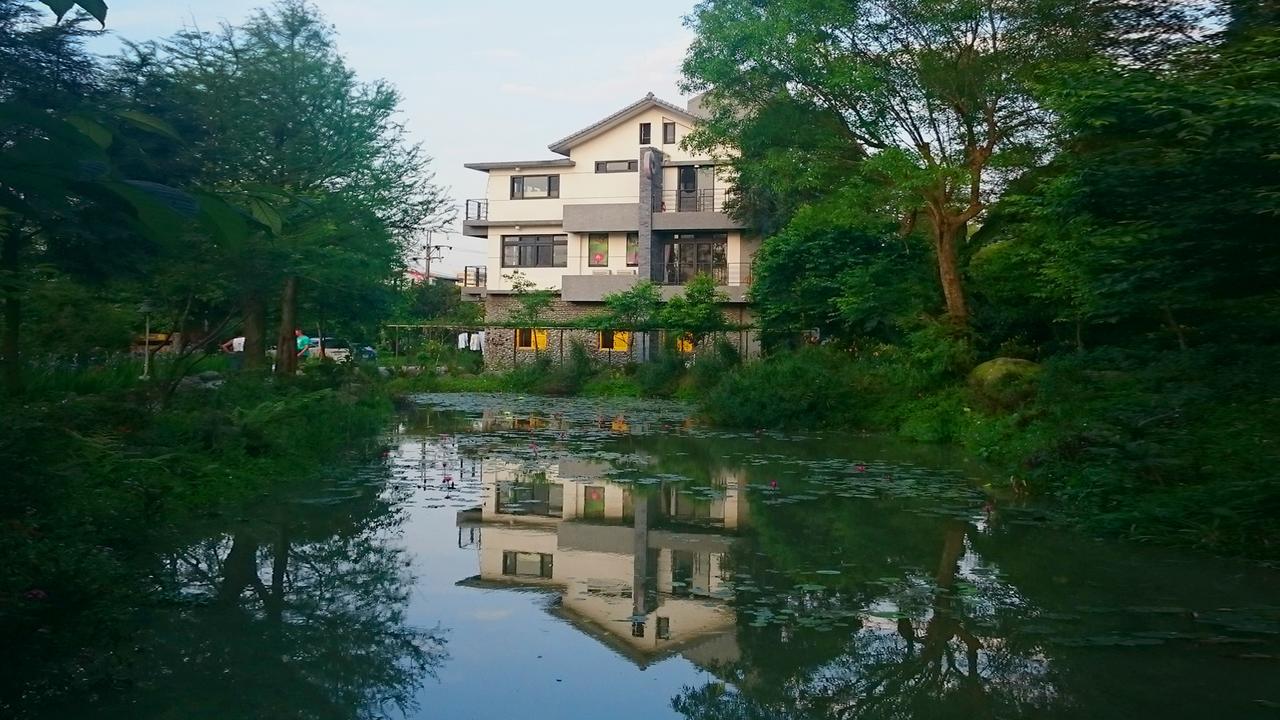 Stone House Homestay Yilan Экстерьер фото